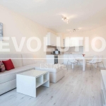 Дава се под наем Тристаен апартамент в Варна, Аспарухово - 99 кв.м за 1200 € - Снимка #1