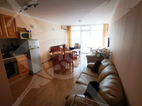 Тристаен апартамент в Свети Влас - 107 кв.м за 618 €/кв.м - Снимка #1