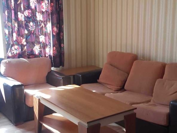 Дава се под наем Едностаен апартамент в София, Банишора - 50 кв.м за 300 € - Снимка #1