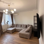 Дава се под наем Тристаен апартамент в София, Иван Вазов - 95 кв.м за 1196.97 € - Снимка #1