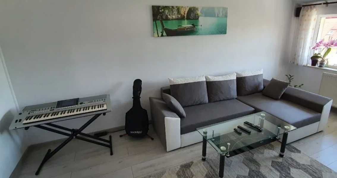 Дава се под наем Едностаен апартамент в Пловдив, Младежки Хълм - 30 кв.м за 126.48 € - Снимка #1