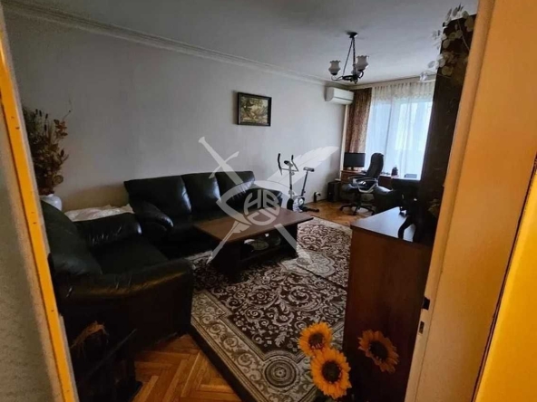 Дава се под наем Тристаен апартамент в София, Младост 4 - 104 кв.м за 190000 € - Снимка #1