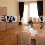 Дава се под наем Едностаен апартамент в к.к. Св.Св. Константин и Елена - 50 кв.м за 550 € - Снимка #1