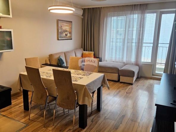 Дава се под наем Тристаен апартамент в Варна, Левски - 95 кв.м за 765 € - Снимка #1