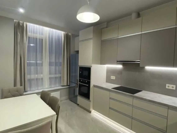 Дава се под наем Двустаен апартамент в София, Зона Б-18 - 65 кв.м за 612 € - Снимка #1