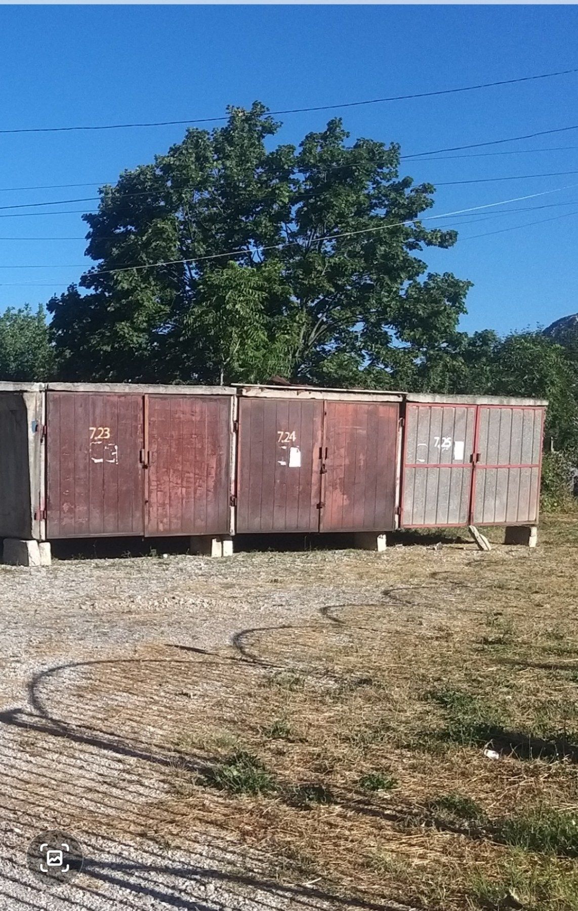 Дава се под наем Гараж / Паркомясто в Враца, Промишлена зона - Изток - 18 кв.м за 61.2 € - Снимка #1