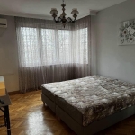 Дава се под наем Четиристаен апартамент в София, Медицинска академия - 128 кв.м за 950 € - Снимка #1