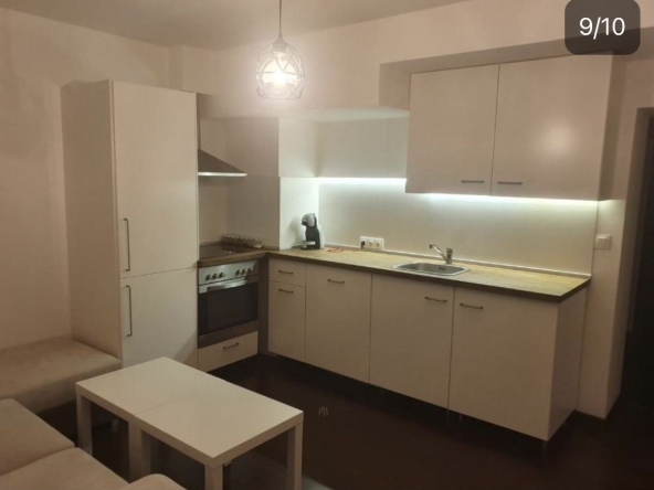 Дава се под наем Едностаен апартамент в Банско - 60 кв.м за 40.8 € - Снимка #1