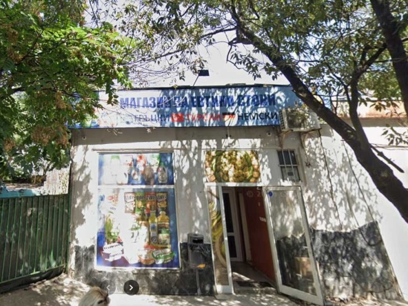 Дава се под наем Магазин в София, Хаджи Димитър - 79 кв.м за 747.66 € - Снимка #1