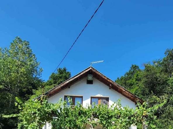 Къща в с. Цацаровци, Област София-област - 58 кв.м за 1156 €/кв.м - Снимка #1