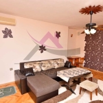 Дава се под наем Четиристаен апартамент в Варна, Младост 2 - 100 кв.м за 614 € - Снимка #1