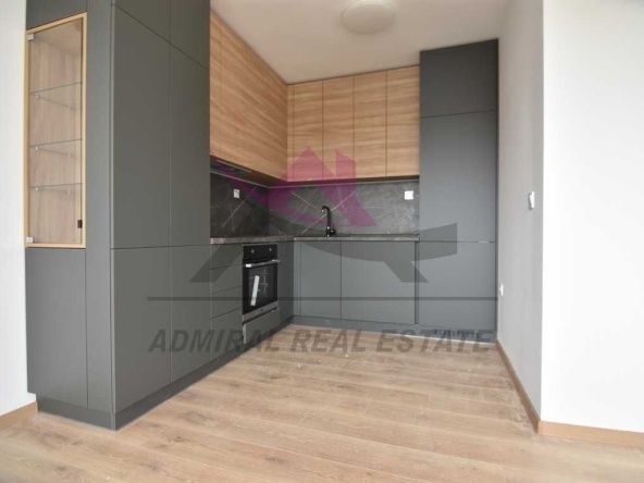 Двустаен апартамент в Варна, Изгрев - 95 кв.м за 2158 €/кв.м - Снимка #1