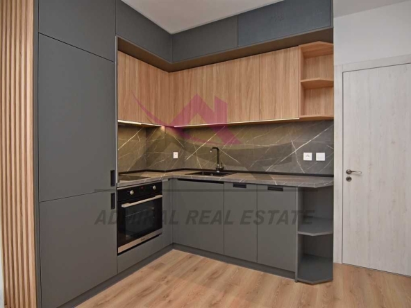 Двустаен апартамент в Варна, Възраждане 3 - 69 кв.м за 1220 €/кв.м - Снимка #1