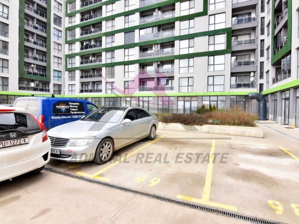 Магазин в Варна, Кайсиева градина - 63 кв.м за 1376 €/кв.м - Снимка #1