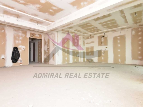 Тристаен апартамент в Варна, Общината - 154 кв.м за 1606 €/кв.м - Снимка #1