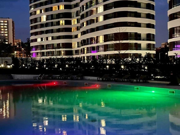 Тристаен апартамент в Варна, Западна промишлена зона - 125 кв.м за 2336 €/кв.м - Снимка #1