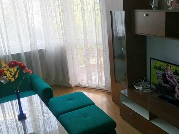 Дава се под наем Двустаен апартамент в Пловдив, Младежки Хълм - 65 кв.м за 295.8 € - Снимка #1