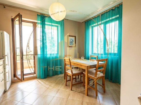 Дава се под наем Двустаен апартамент в Варна, м-т Евксиноград - 60 кв.м за 450 € - Снимка #1