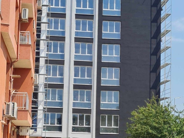 Четиристаен апартамент в Пловдив, Кършияка - 123 кв.м за 1104 €/кв.м - Снимка #1