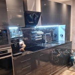 Дава се под наем Тристаен апартамент в Русе, Център - 66 кв.м за 598.23 € - Снимка #1