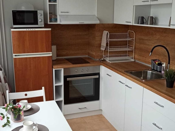 Дава се под наем Едностаен апартамент в София, Дружба 2 - 42 кв.м за 348.84 € - Снимка #1
