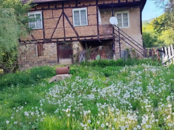 Къща в с. Бойковец, Област София-област - 180 кв.м за 556 €/кв.м - Снимка #1