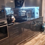 Дава се под наем Тристаен апартамент в Русе, Център - 66 кв.м за 499.8 € - Снимка #1