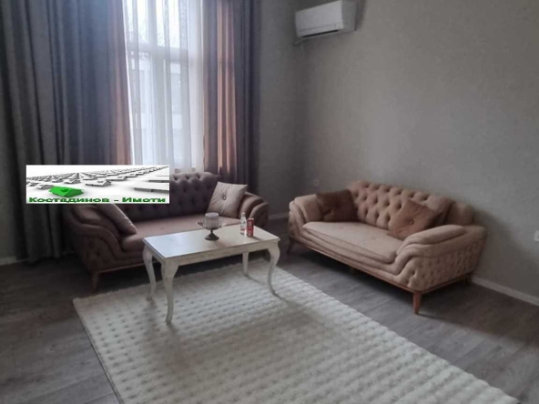 Дава се под наем Етаж от къща в Пловдив, Център - 90 кв.м за 918 € - Снимка #1