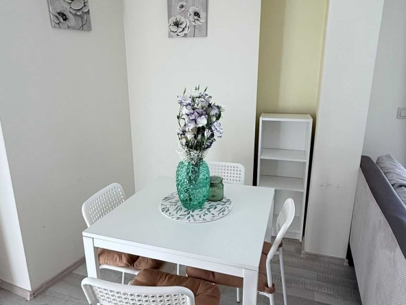 Дава се под наем Двустаен апартамент в София, Кръстова вада - 65 кв.м за 612 € - Снимка #1