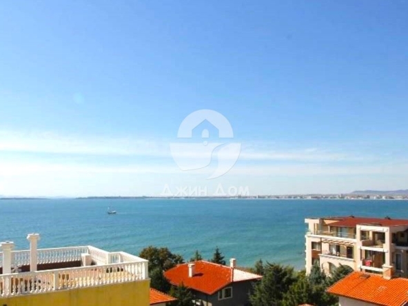 Четиристаен апартамент в Свети Влас - 204 кв.м за 1594 €/кв.м - Снимка #1