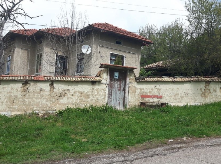 Къща в Разград, Абритус - 100 кв.м за 133 €/кв.м - Снимка #1