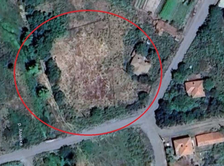 Парцел в с. Сигмен, Област Бургас - 1200 кв.м за 11 €/кв.м - Снимка #1