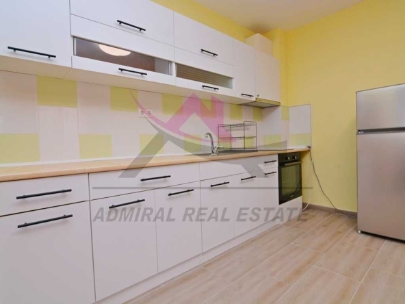 Дава се под наем Двустаен апартамент в Варна, Бриз - 68 кв.м за 430 € - Снимка #1