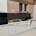 Дава се под наем Четиристаен апартамент в Варна, Център - 100 кв.м за 900 € - Снимка #1