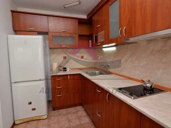 Дава се под наем Двустаен апартамент в Варна, Център - 70 кв.м за 450 € - Снимка #1