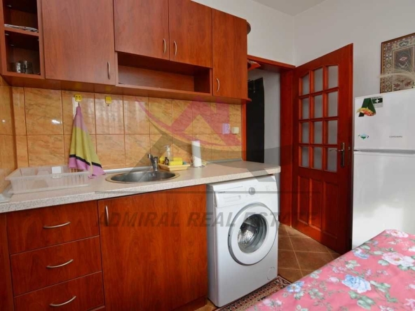 Дава се под наем Двустаен апартамент в Варна, Базар Левски - 49 кв.м за 330.99 € - Снимка #1