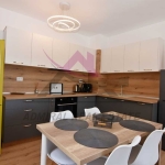 Дава се под наем Двустаен апартамент в Варна, Изгрев - 52 кв.м за 548.25 € - Снимка #1