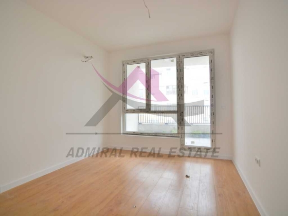 Четиристаен апартамент в Варна, Победа - 129 кв.м за 949 €/кв.м - Снимка #1