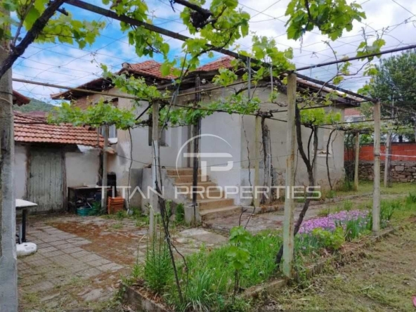 Къща в с. Сърнегор, Област Пловдив - 60 кв.м за 500 €/кв.м - Снимка #1