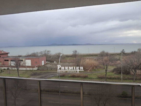 Двустаен апартамент в Поморие - 62 кв.м за 971 €/кв.м - Снимка #1