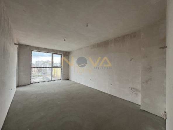 Двустаен апартамент в Варна, Кайсиева градина - 63 кв.м за 1004 €/кв.м - Снимка #1