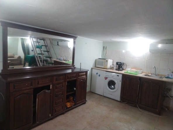 Дава се под наем Мезонет в Варна, Цветен квартал - 45 кв.м за 229.5 € - Снимка #1