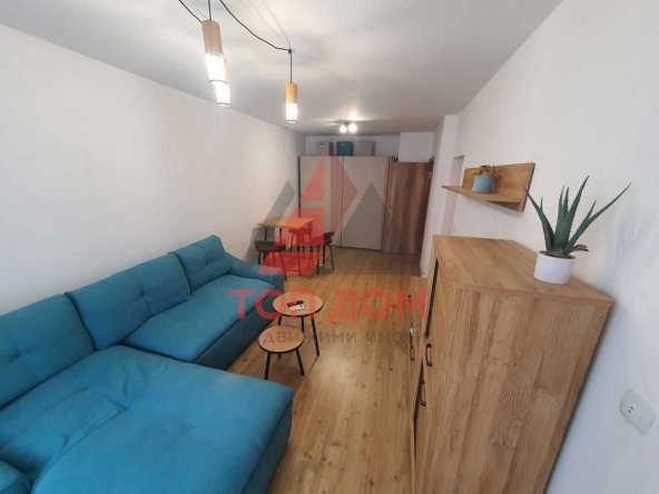 Дава се под наем Двустаен апартамент в Варна, Левски - 70 кв.м за 612 € - Снимка #1