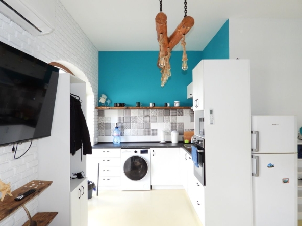 Дава се под наем Двустаен апартамент в к.к. Слънчев бряг - 56 кв.м за 298.86 € - Снимка #1