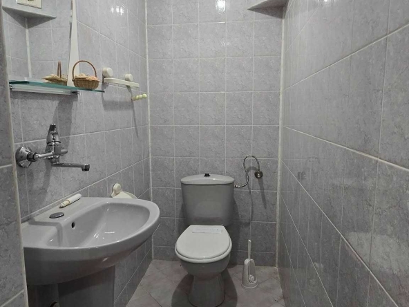 Многостаен апартамент в Търговище, Център - 300 кв.м за 510 €/кв.м - Снимка #1