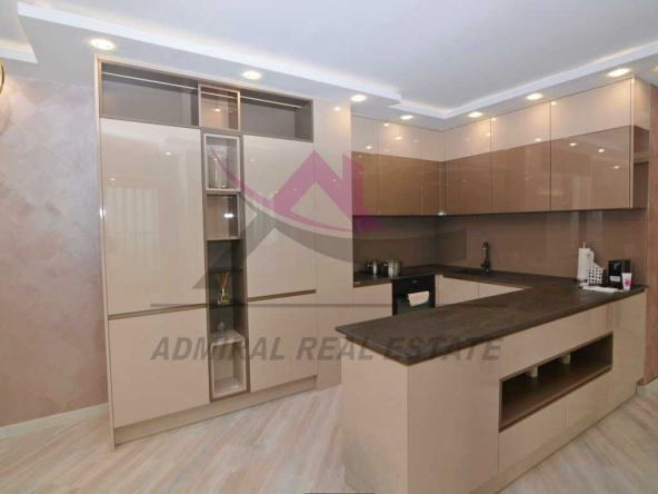 Дава се под наем Двустаен апартамент в Варна, Бриз - 116 кв.м за 1495.83 € - Снимка #1