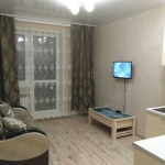 Дава се под наем Едностаен апартамент в Пловдив, Южен - 40 кв.м за 178.5 € - Снимка #1