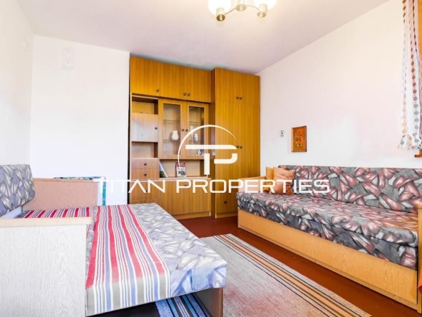 Дава се под наем Къща в Варна, м-т Сотира - 120 кв.м за 425 € - Снимка #1