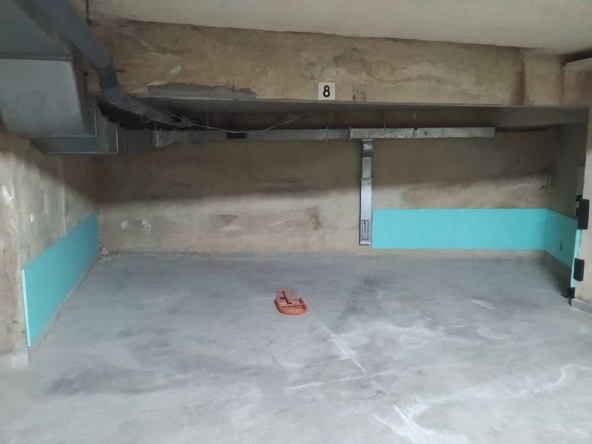 Дава се под наем Гараж / Паркомясто в Варна, Чайка - 20 кв.м за 76.5 € - Снимка #1