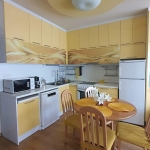 Дава се под наем Тристаен апартамент в София, Лозенец - 75 кв.м за 1046.01 € - Снимка #1